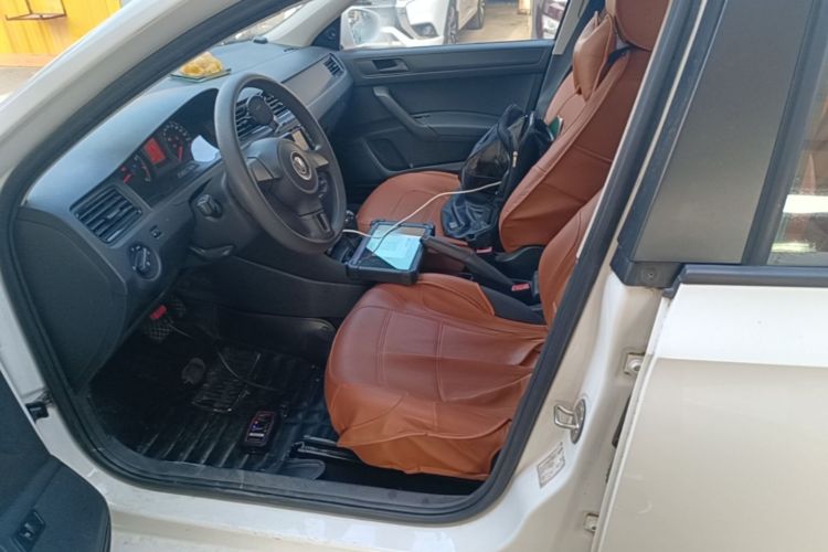 Volkswagen Santana 2016 car image #15