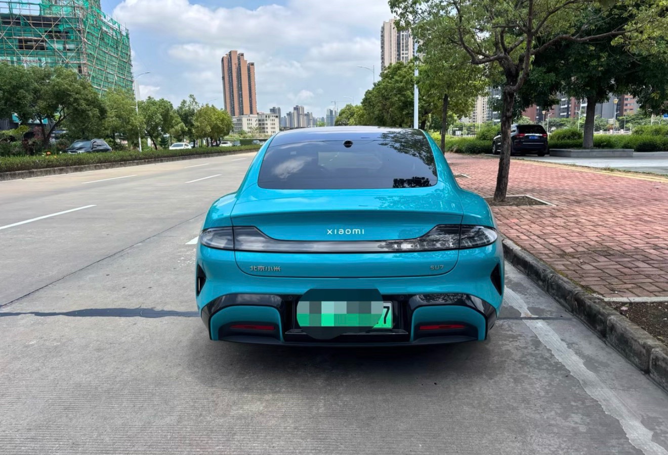 MI SU7 2025 car image #5