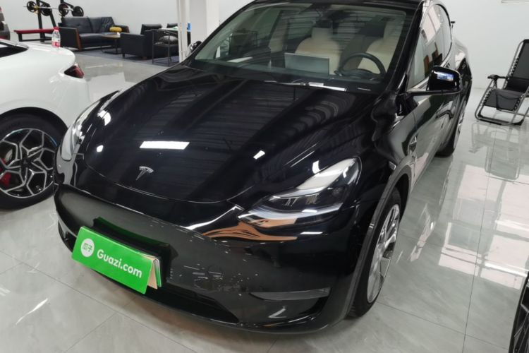 Tesla Model Y 2021 #2 Tesla Model Y 2021 car image #2