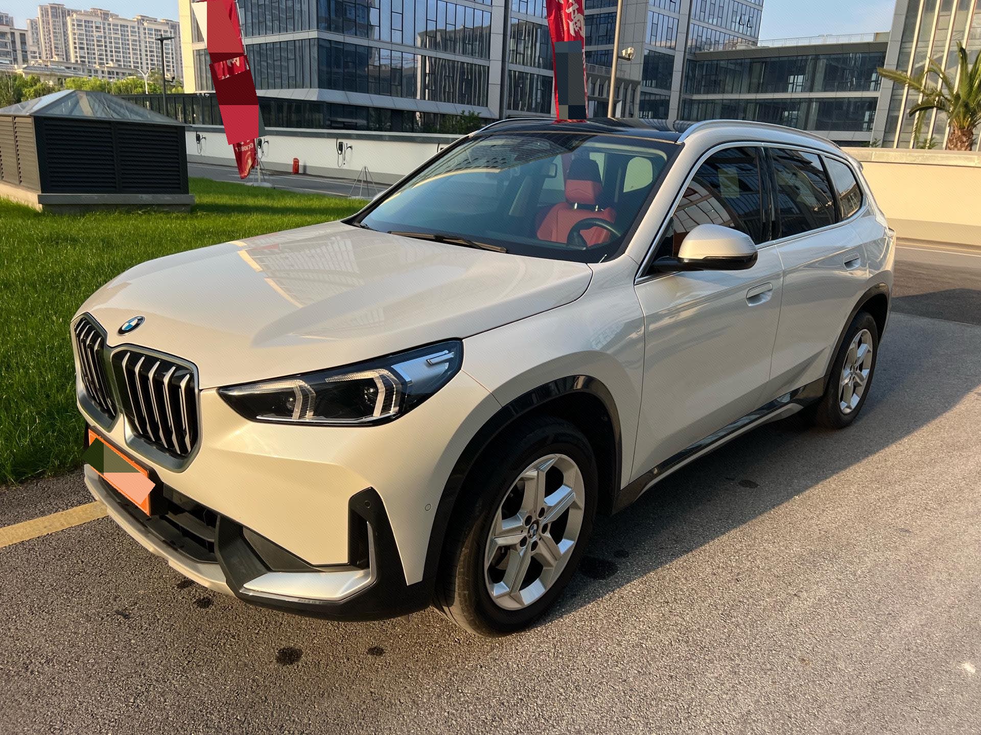BMW X1 2023 car image 