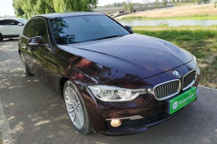 BMW 3 Series 2018 #6 BMW 3 Series 2018 car image #6