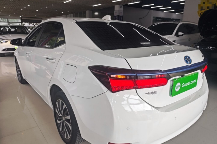 Toyota Corolla Hybird E+ 2019 #5 Toyota Corolla Hybird E+ 2019 car image #5