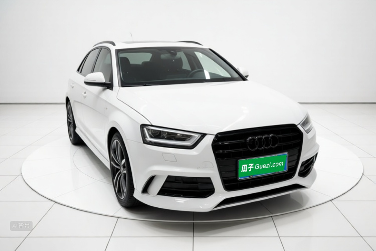 Audi Q3 2015 car image #4
