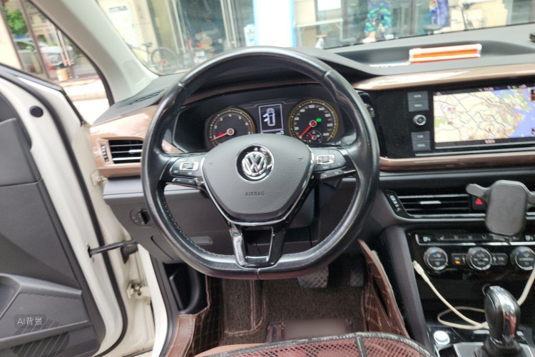 Volkswagen Tharu 2019 #12 Volkswagen Tharu 2019 car image #12
