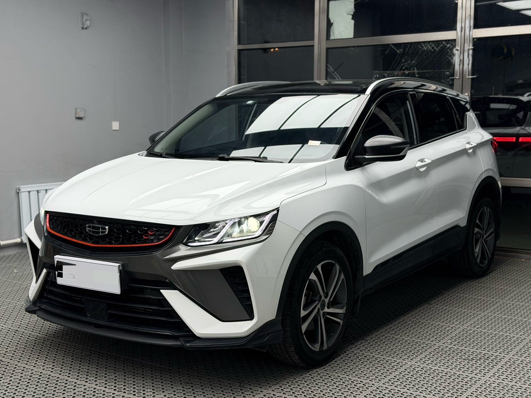 GEELY Coolray 2021 car image 
