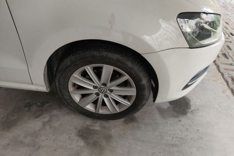 Volkswagen Polo 2015 #6 Volkswagen Polo 2015 car image #6