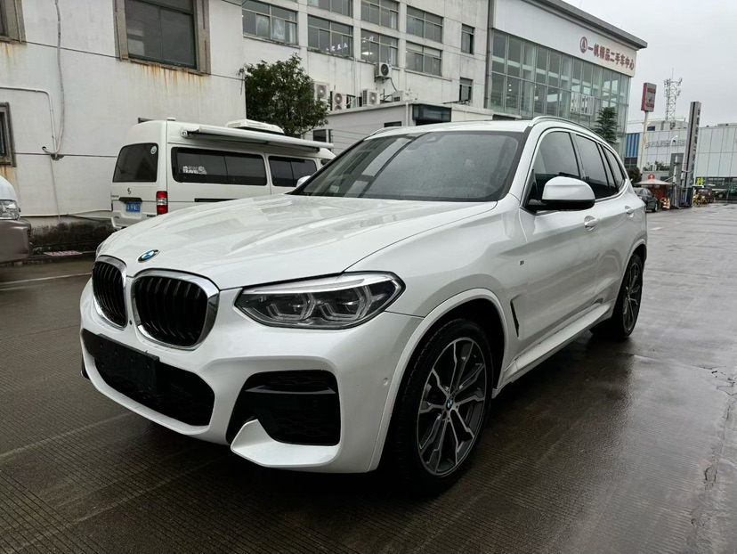 BMW X3 2021 car image 