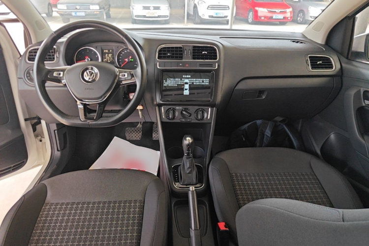 Volkswagen Polo 2018 #11 Volkswagen Polo 2018 car image #11