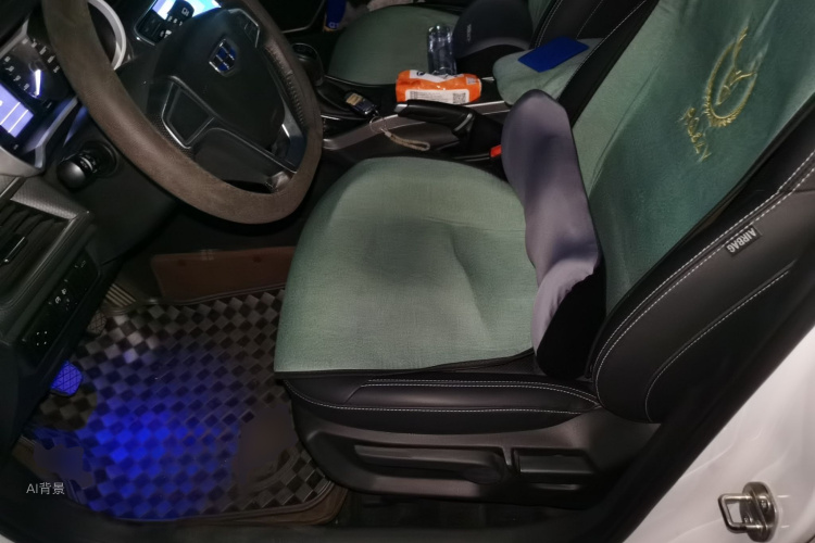 GEELY Emgrand GS 2017 car image #17