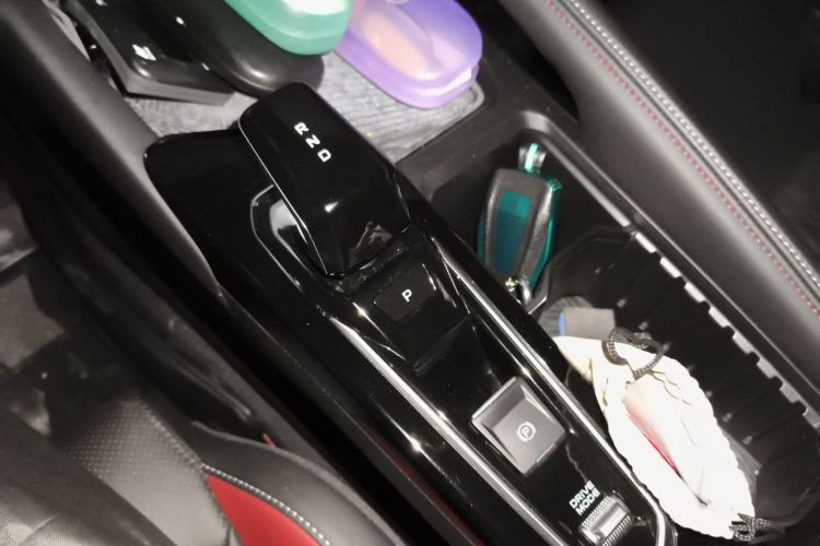 GEELY Coolray 2023 #14 GEELY Coolray 2023 car image #14