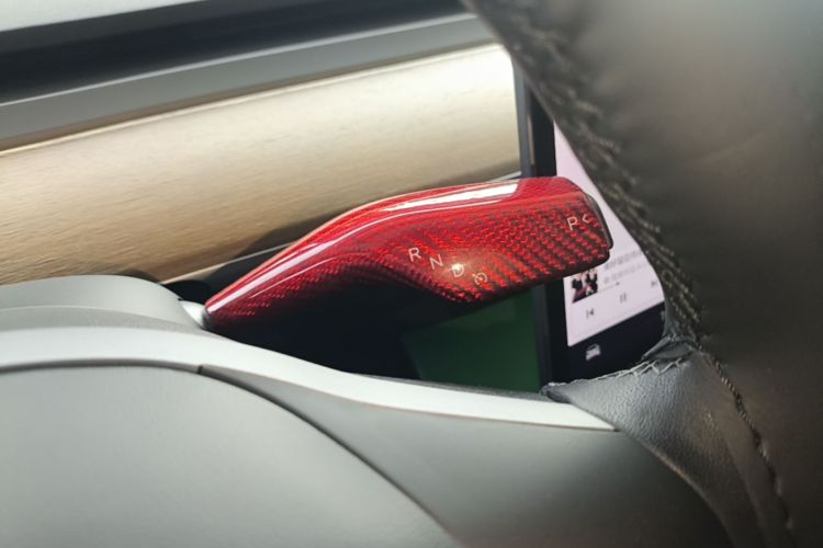 Tesla Model 3 2021 car image #14