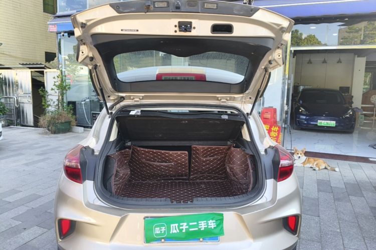 GEELY Emgrand GS 2020 car image #19