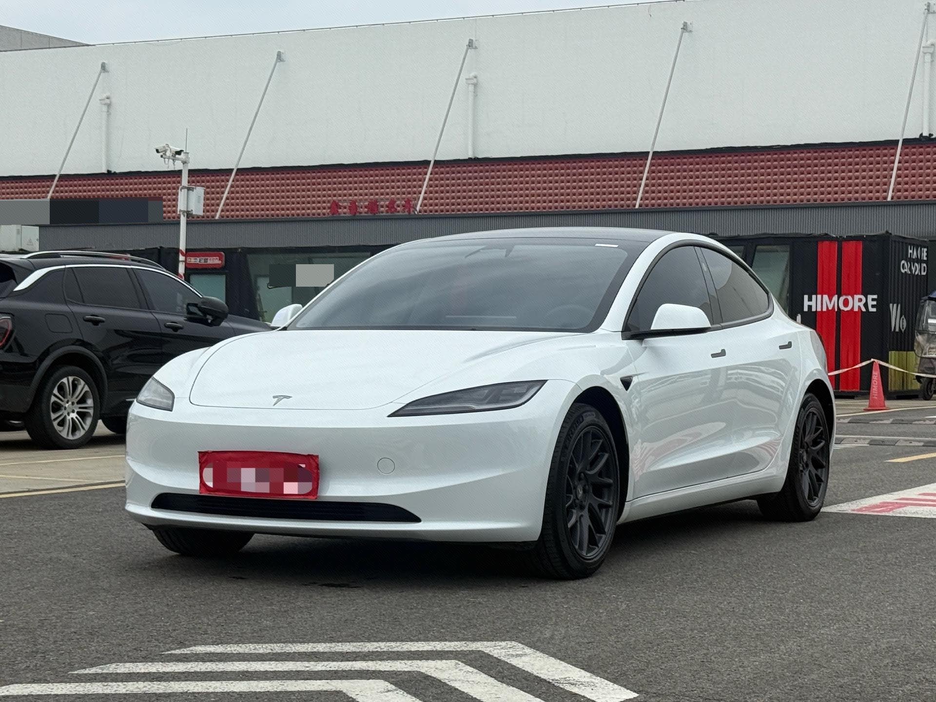 Tesla Model 3 2024 car image 