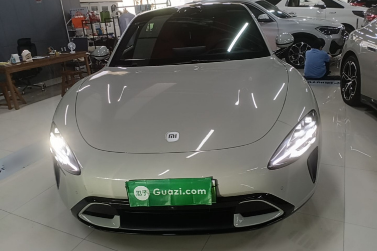MI SU7 2025 car image #3