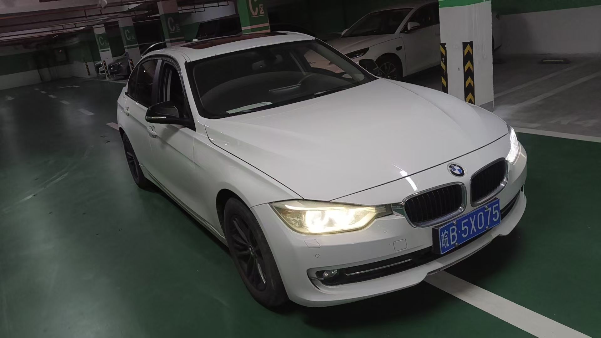 2013 изображение автомобиля #2