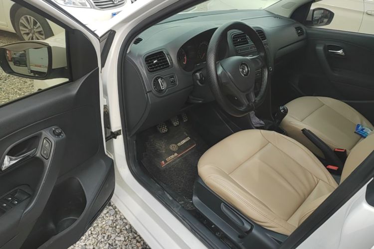 Volkswagen Polo 2019 #12 Volkswagen Polo 2019 car image #12