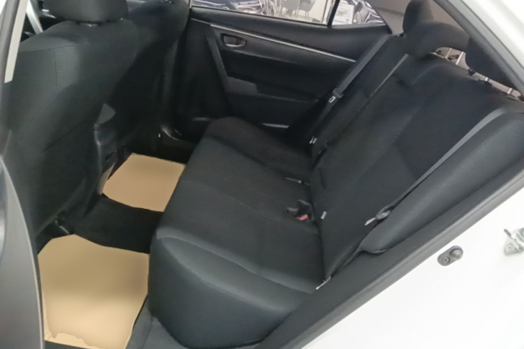 Toyota Corolla 2017 #17 Toyota Corolla 2017 car image #17