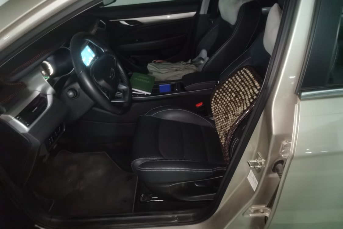 GEELY Emgrand 2020 #18 GEELY Emgrand 2020 صورة سيارة #18