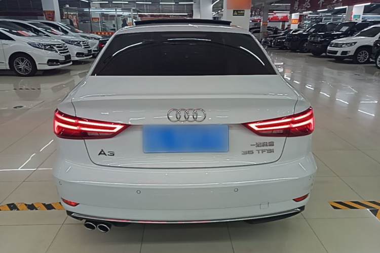 Audi A3 2018 صورة سيارة #6