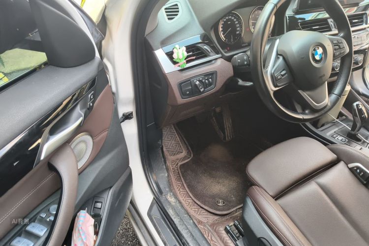 BMW X1 2022 immagine di auto #18