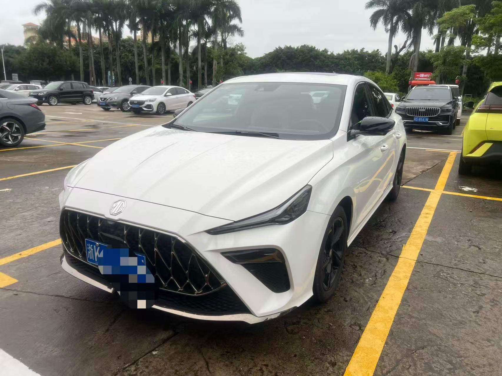 MG 5 Scorpio 2023 car image 