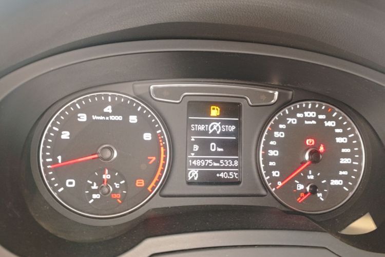 Audi Q3 2018 #12 Audi Q3 2018 car image #12