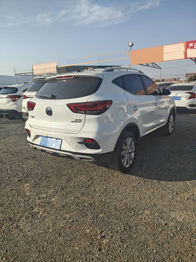 MG ZS 2021 изображение автомобиля #9