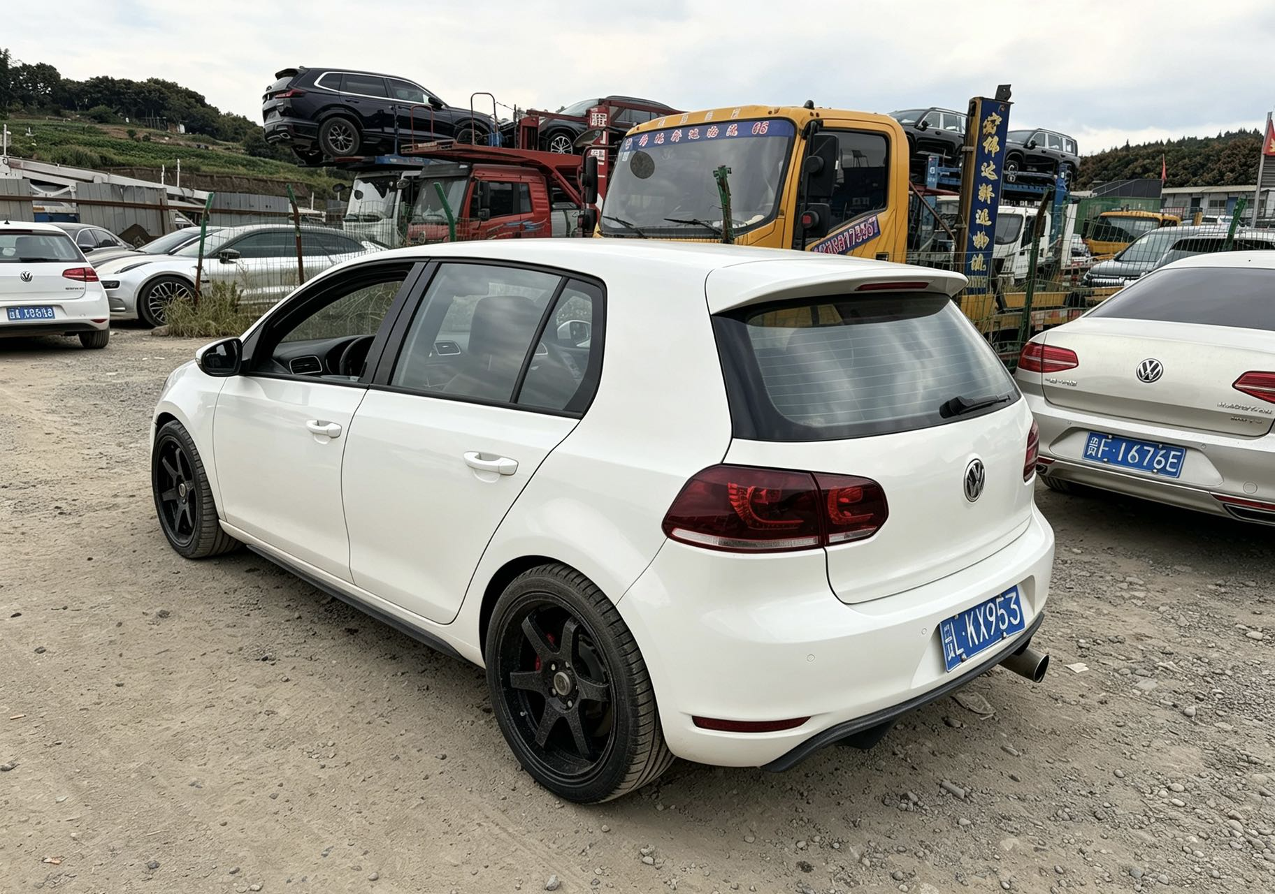 Volkswagen GolfGTI 2012 #5 Volkswagen GolfGTI 2012 car image #5