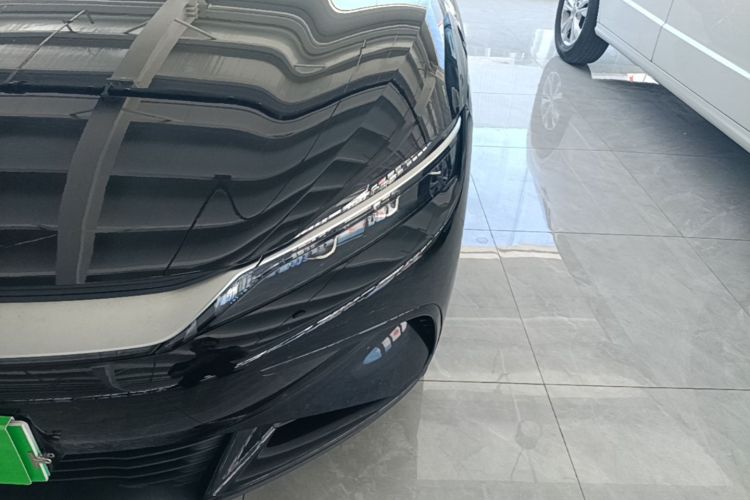 BYD Han 2024 car image #23