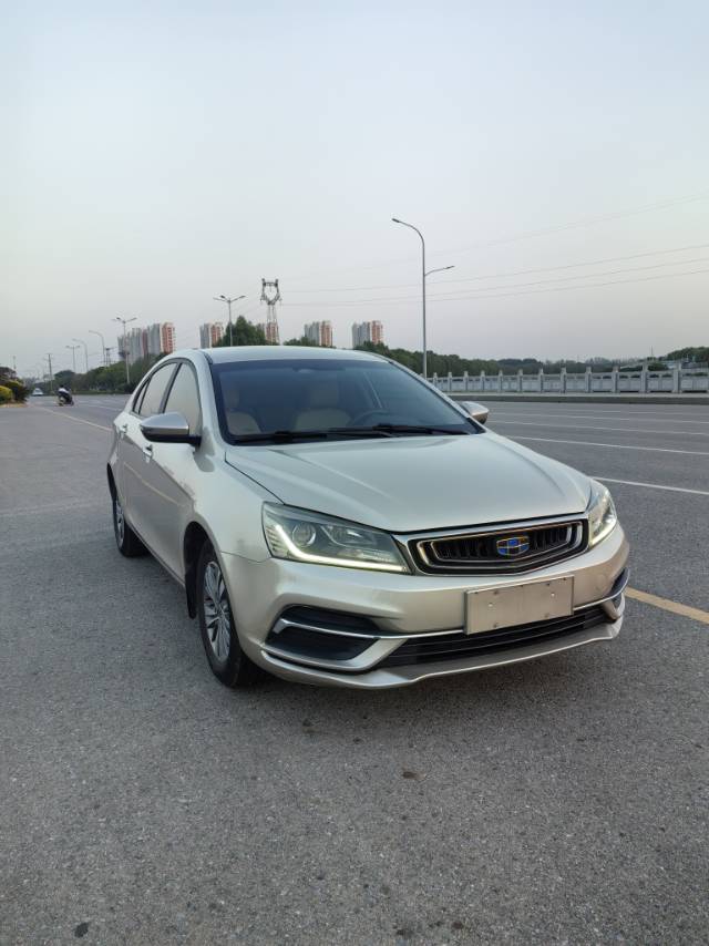 GEELY Emgrand 2018 #3 GEELY Emgrand 2018 imagen de coche #3