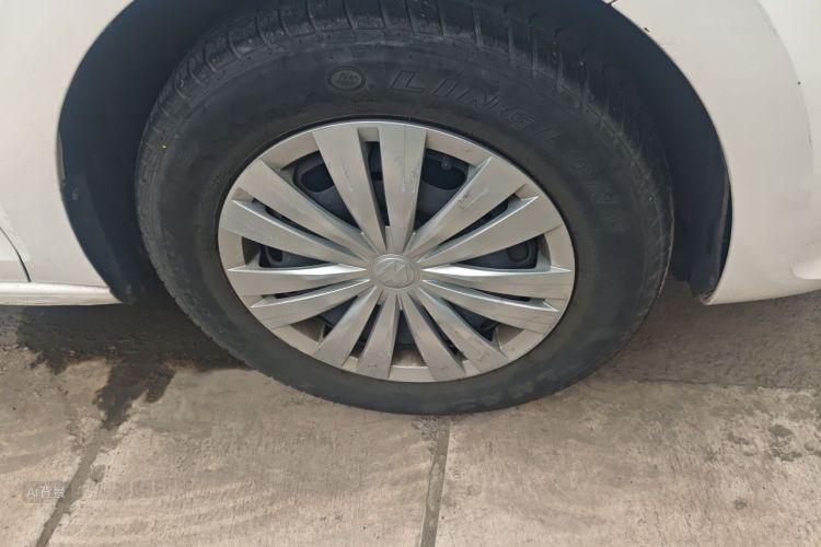 Volkswagen Santana 2019 #9 Volkswagen Santana 2019 car image #9