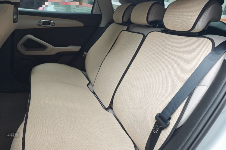 BYD YuanUP 2026 car image #19