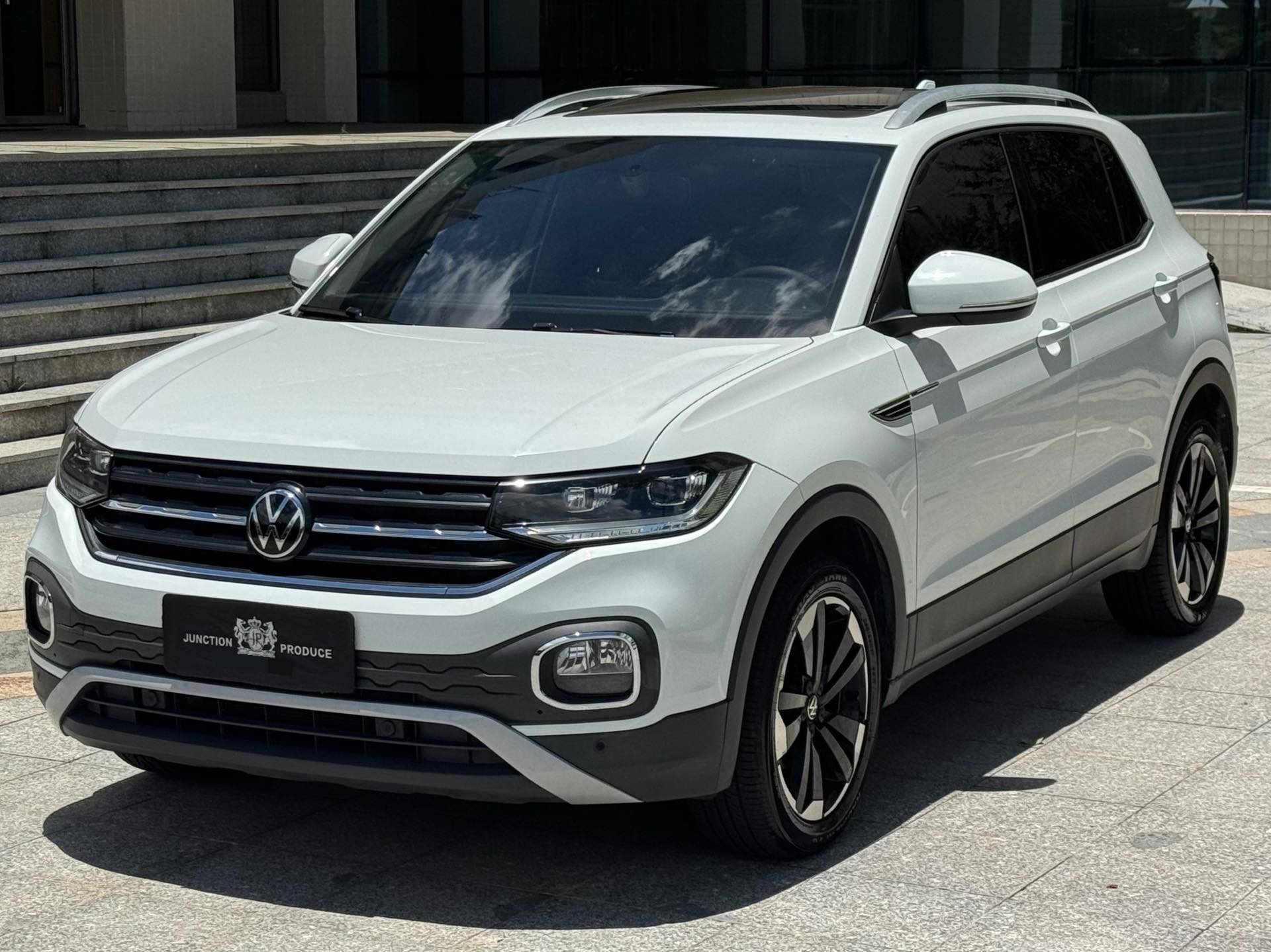 Volkswagen Tacqua 2022 Volkswagen Tacqua 2022 car image