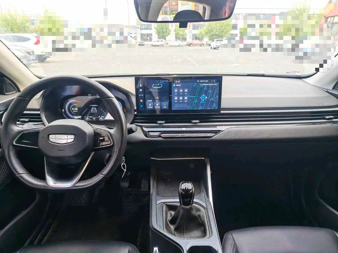 GEELY Emgrand 2025 image de voiture #8