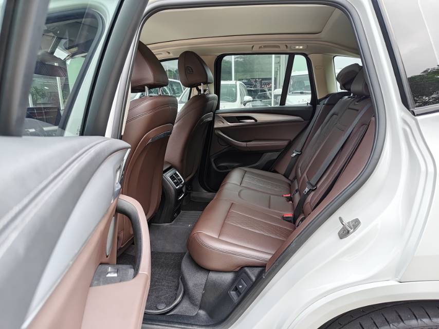 BMW iX3 2021 #6 BMW iX3 2021 car image #6