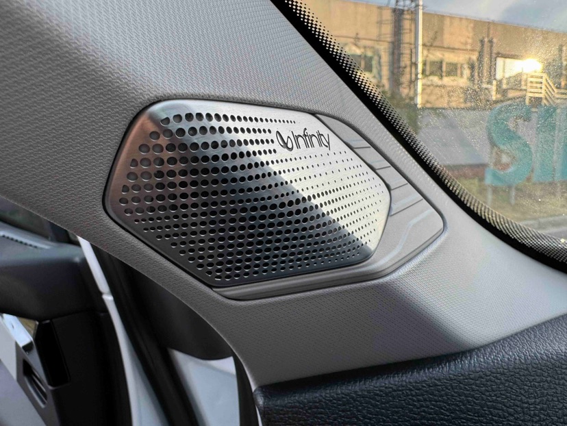 GEELY Boyue L 2025 car image #4