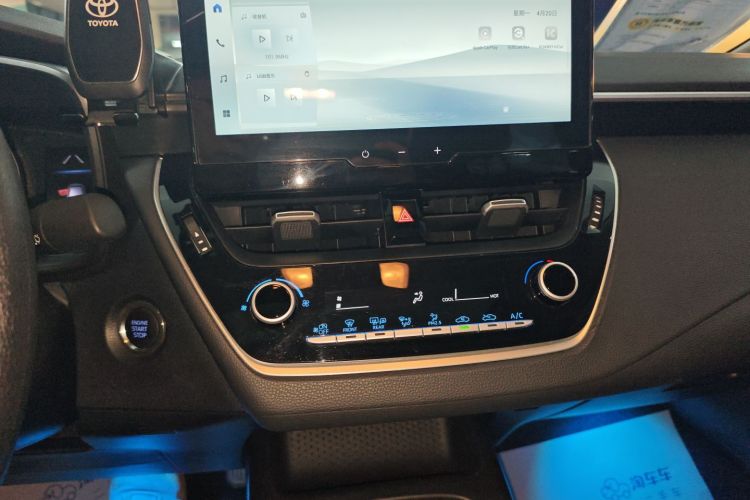 Toyota Corolla 2021 car image #13