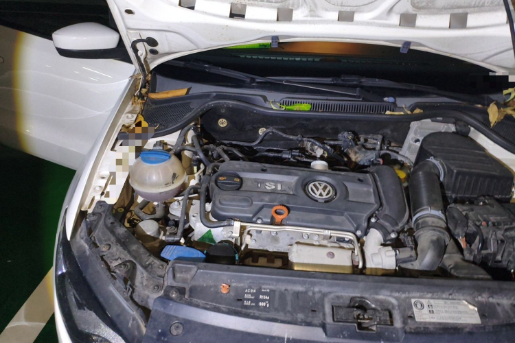 Volkswagen Polo 2013 car image #28