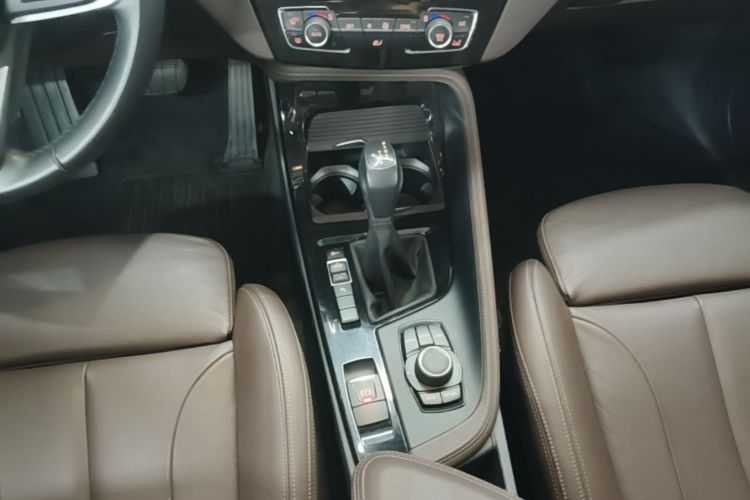 BMW X1 2019 immagine di auto #14