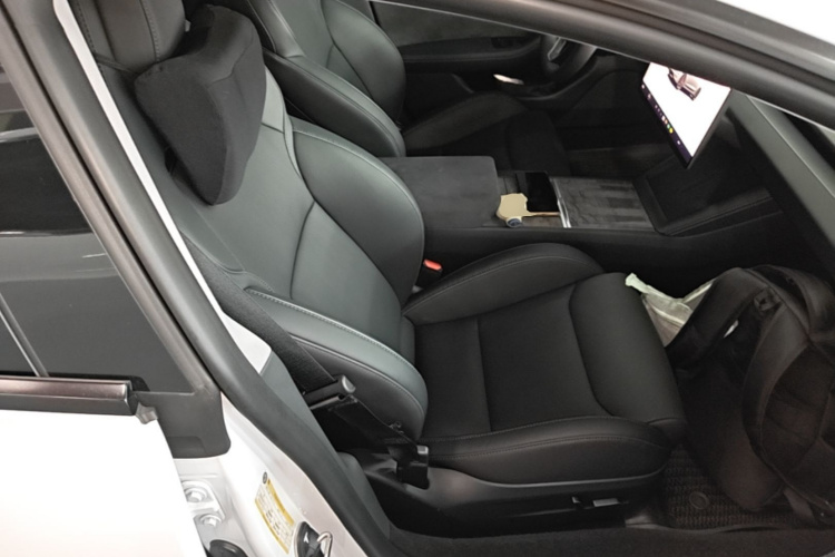 Tesla Model 3 2024 #22 Tesla Model 3 2024 car image #22