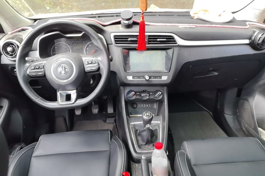 MG ZS 2017 #21 MG ZS 2017 car image #21