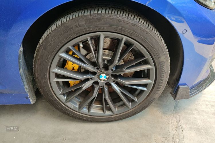 BMW 3 Series 2020 car image #9