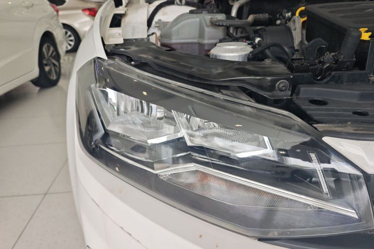 Volkswagen Polo 2019 imagem de carro #8