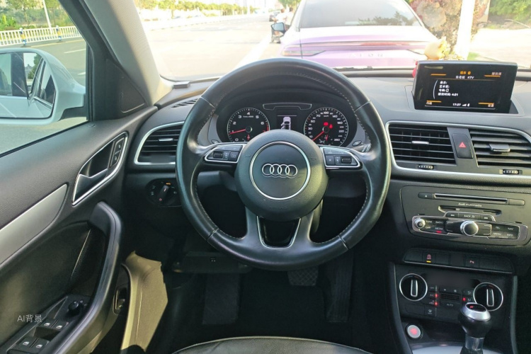 Audi Q3 2018 #12 Audi Q3 2018 car image #12