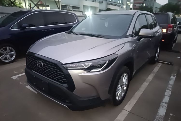 Toyota Corolla Cross 2025 #2 Toyota Corolla Cross 2025 car image #2