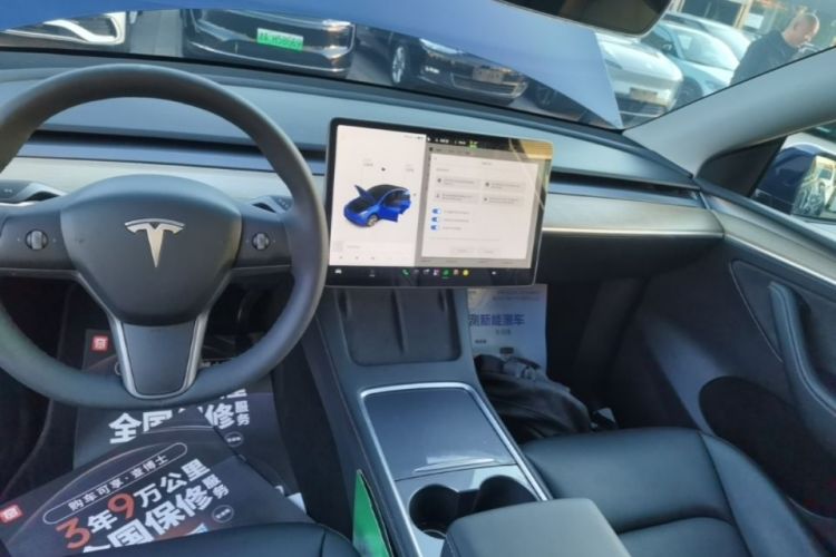 Tesla Model Y 2021 #13 Tesla Model Y 2021 صورة سيارة #13