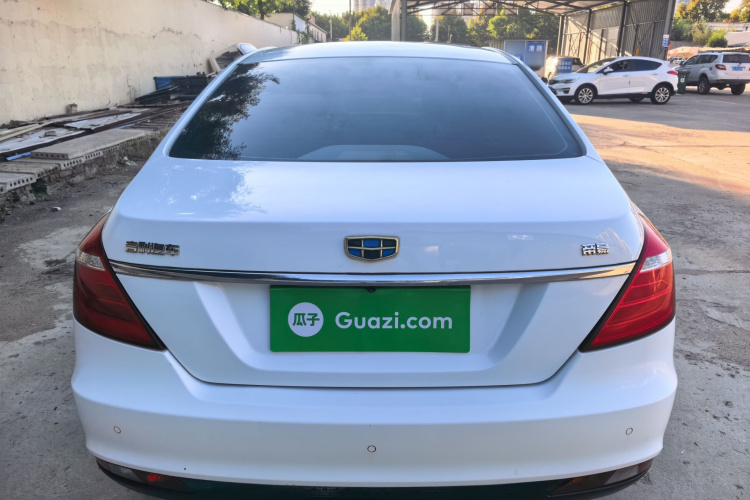 GEELY Emgrand 2016 car image #4