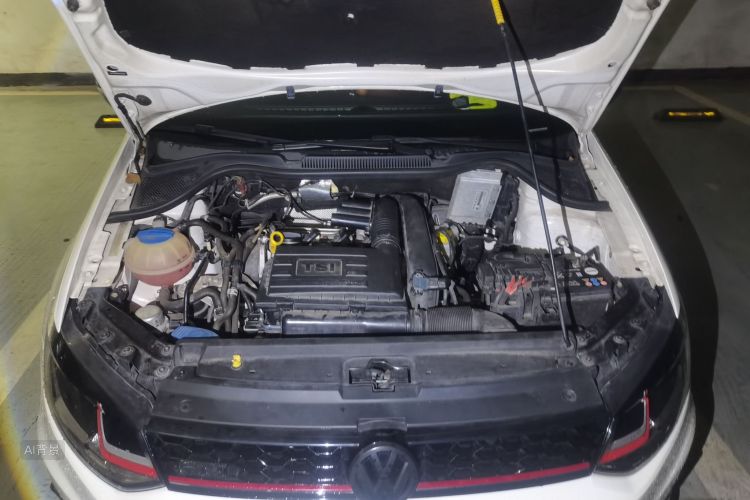 Volkswagen Polo 2019 car image #22