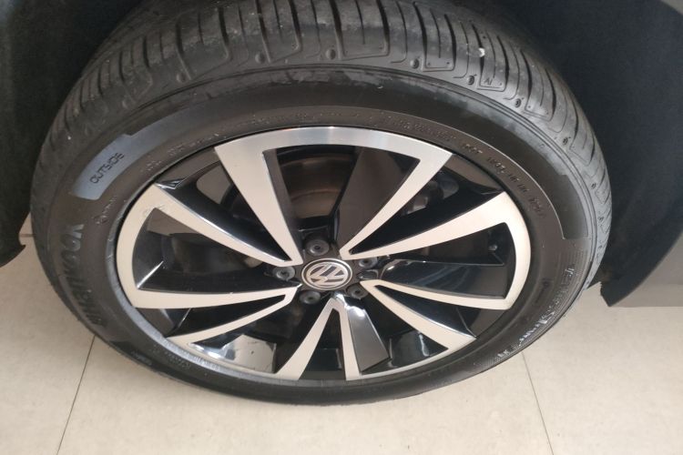 Volkswagen Tharu 2019 #10 Volkswagen Tharu 2019 car image #10