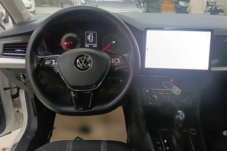 Volkswagen Lavida 2021 car image #10